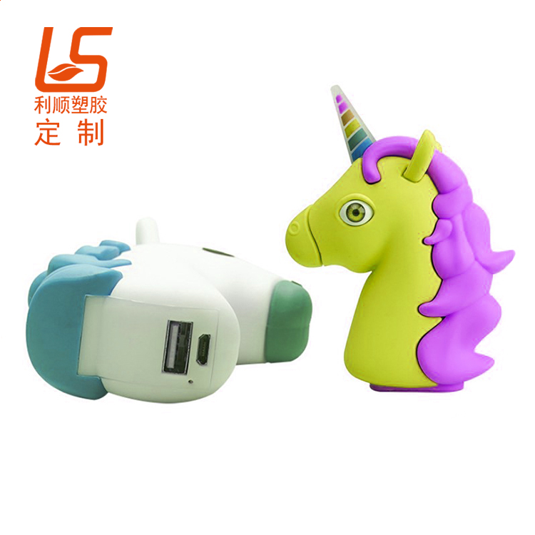 定制立體公仔充電寶 PVC軟膠公仔充電寶